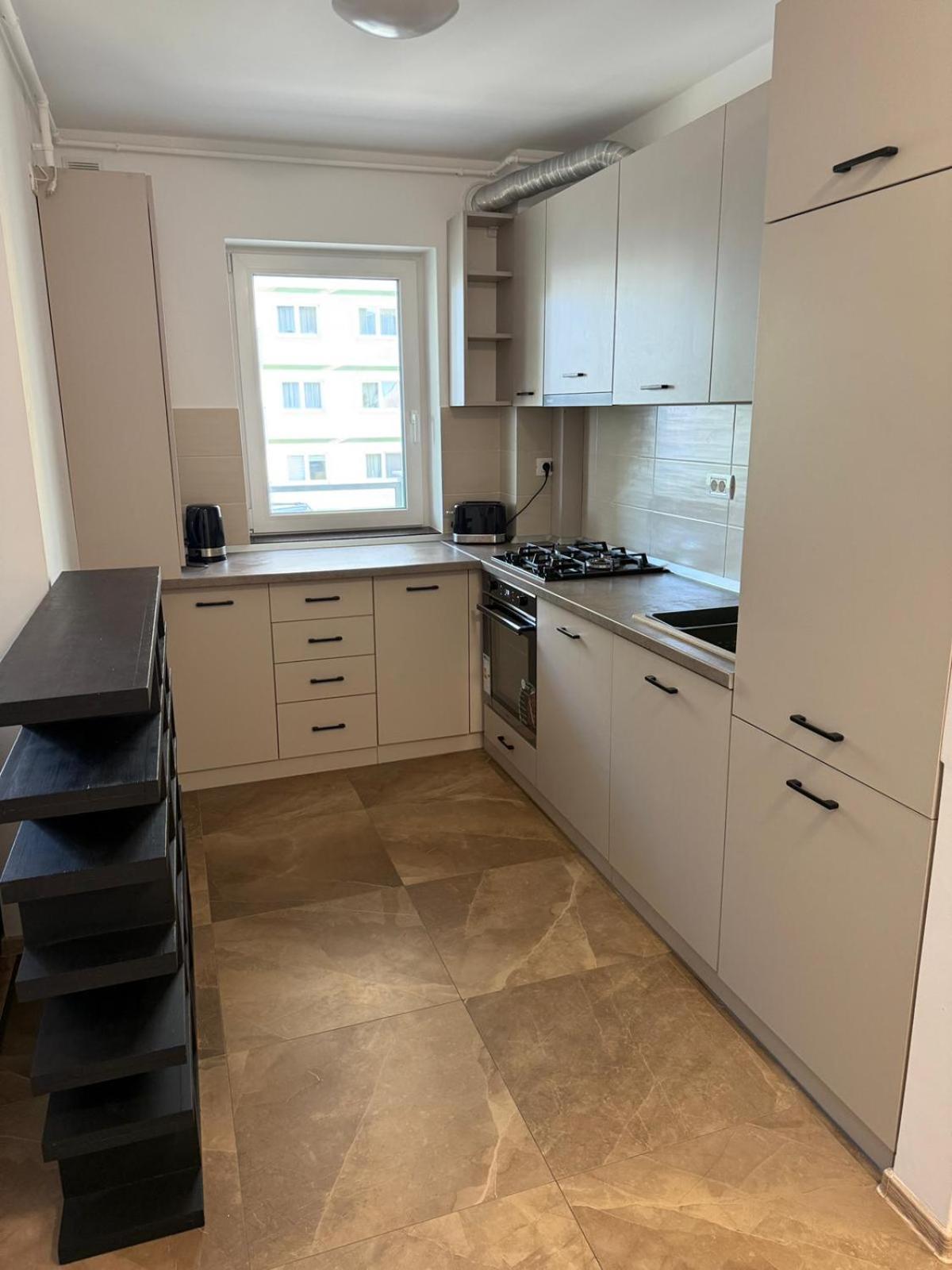 Coresi Topcity 2Camere Apartment Брашов Екстериор снимка